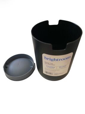 Brightroom Swing Top Mini Wastebasket NWT